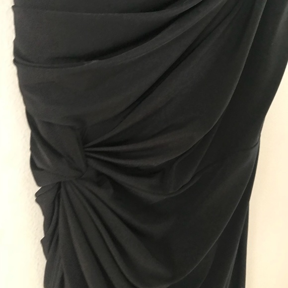 Tadashi Shoji Ruched one Shoulder LBD - Picture 4 of 6